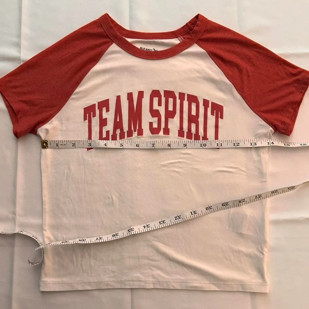 Old Navy t-shirt kids Medium